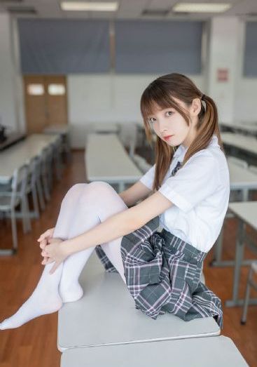 凪光漂亮女邻居_国产剧在线播放