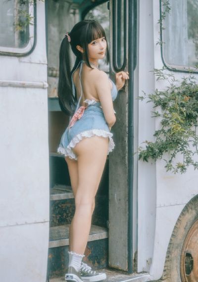 小恩雅至尊版舞蹈_HD影视在线观看